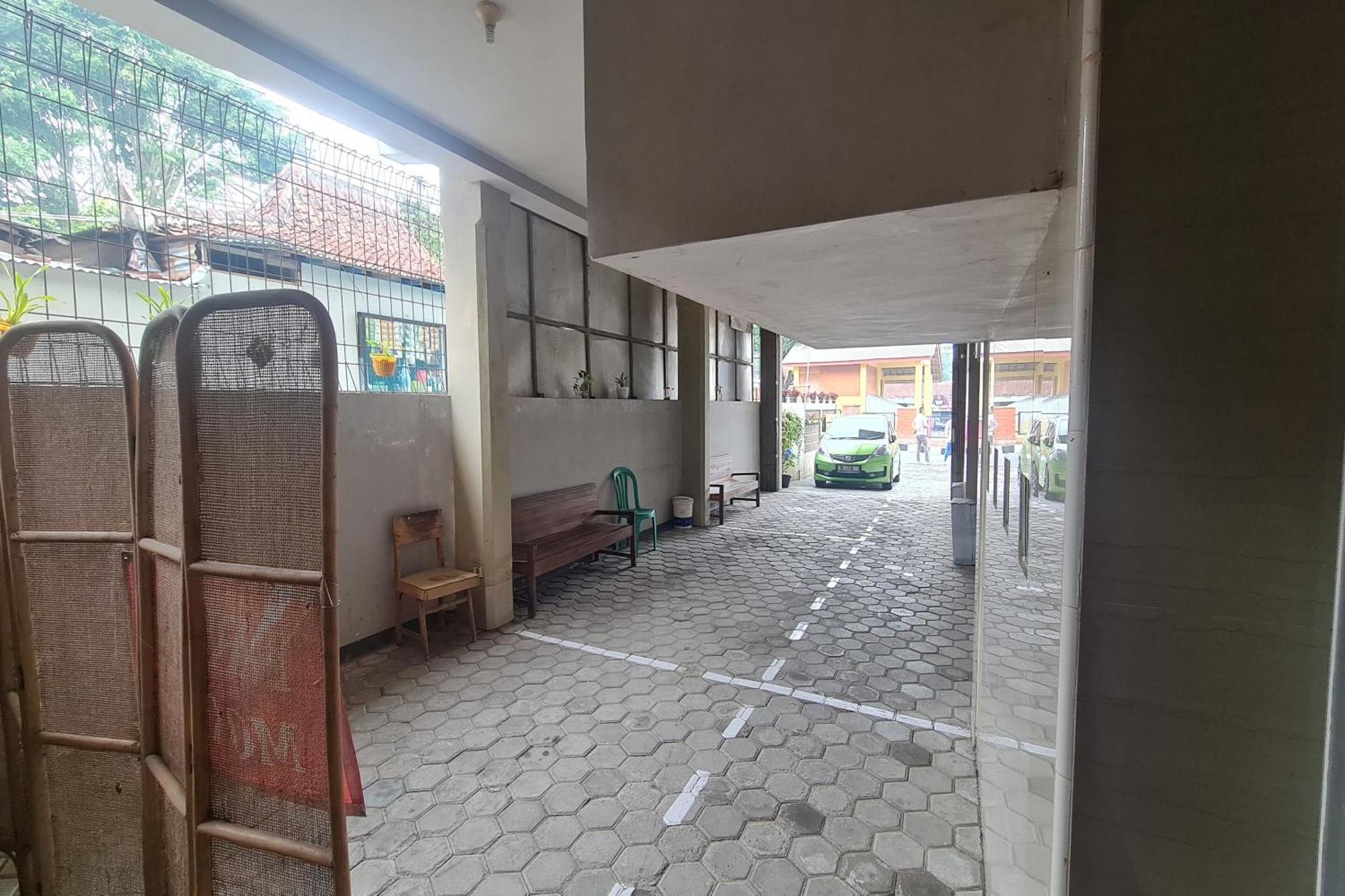 Capital O 93250 Hotel Tirta Kencana 2 Baturaden Banyumas Exterior photo